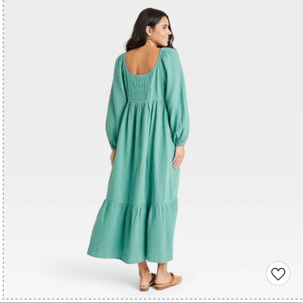 NWT Universal Thread Long Sleeve Balloon Dress